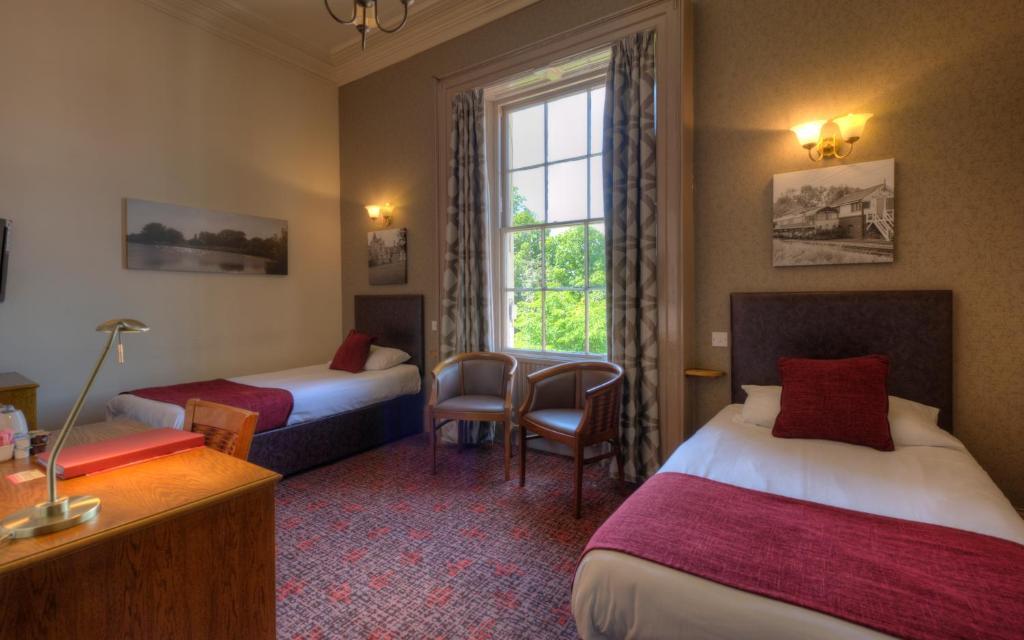 The Elms Hotel Retford Rum bild